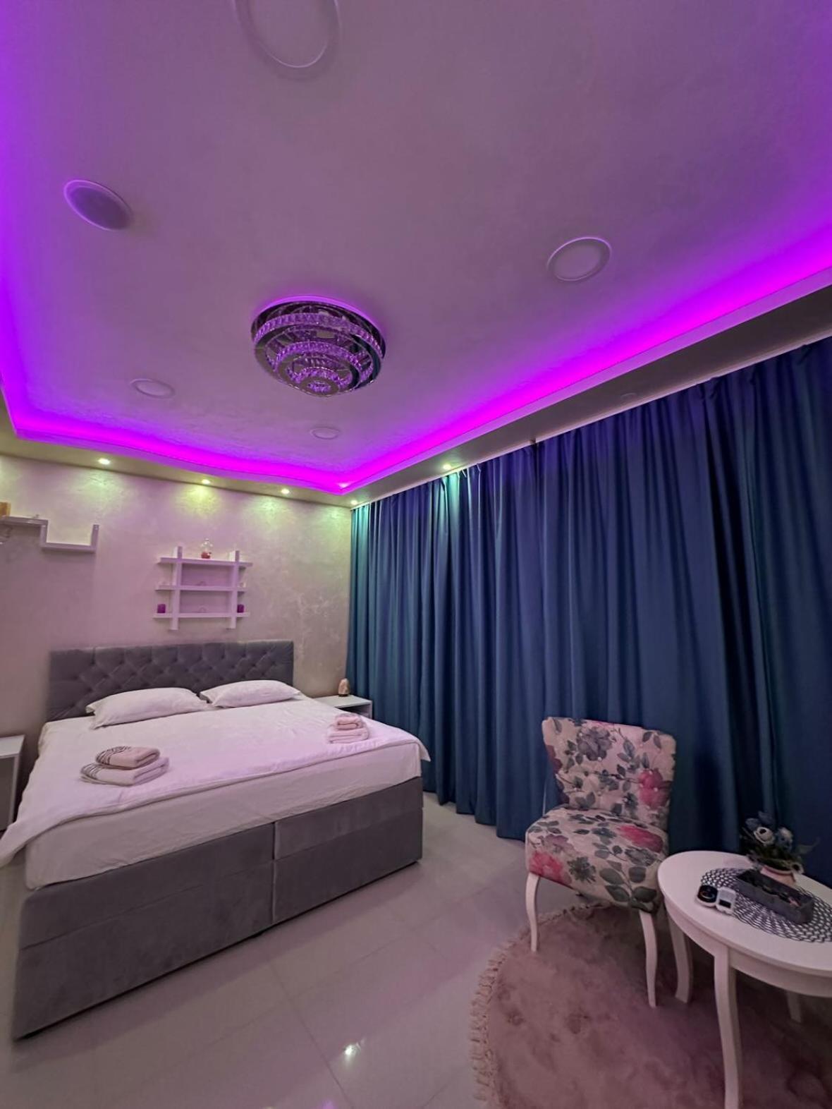 Modrica Prenociste Park B&B 외부 사진