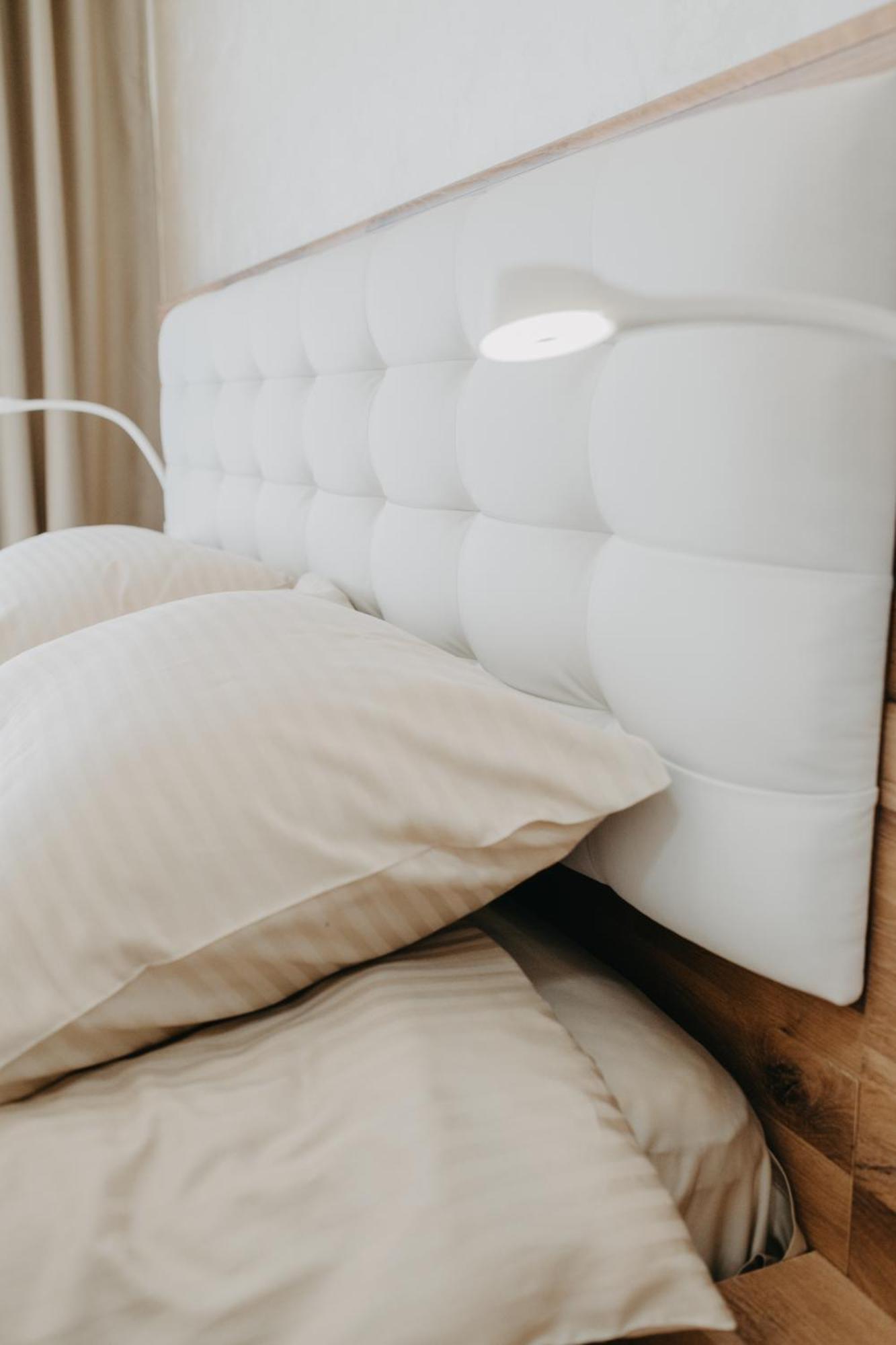 Modrica Prenociste Park B&B 외부 사진