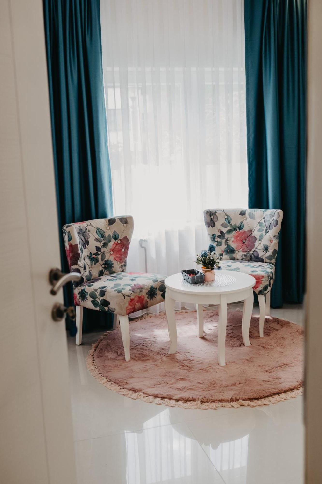 Modrica Prenociste Park B&B 외부 사진