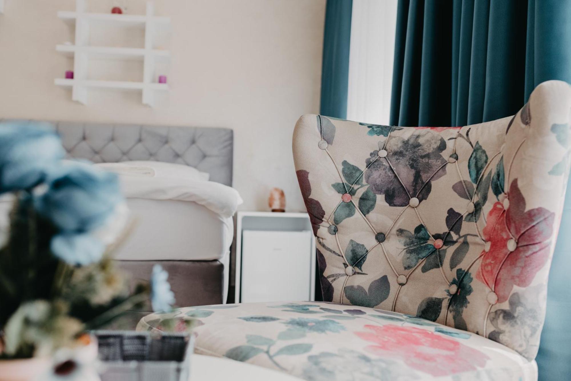 Modrica Prenociste Park B&B 외부 사진