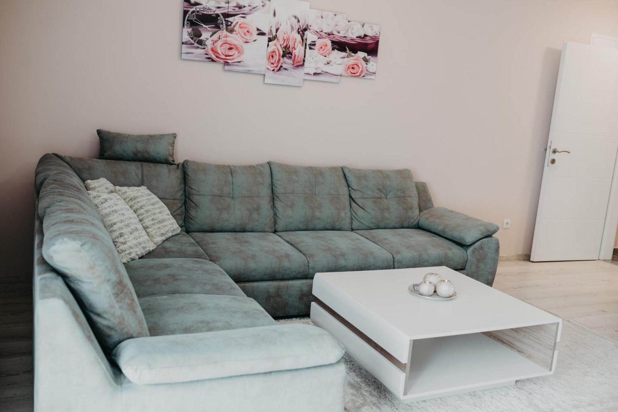 Modrica Prenociste Park B&B 외부 사진