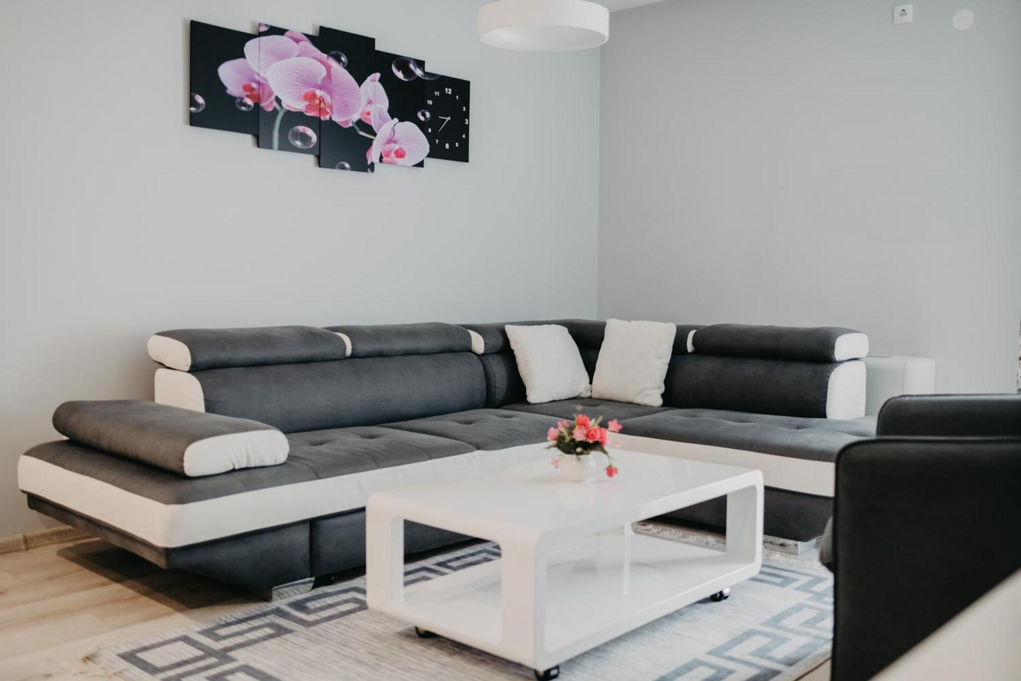 Modrica Prenociste Park B&B 외부 사진