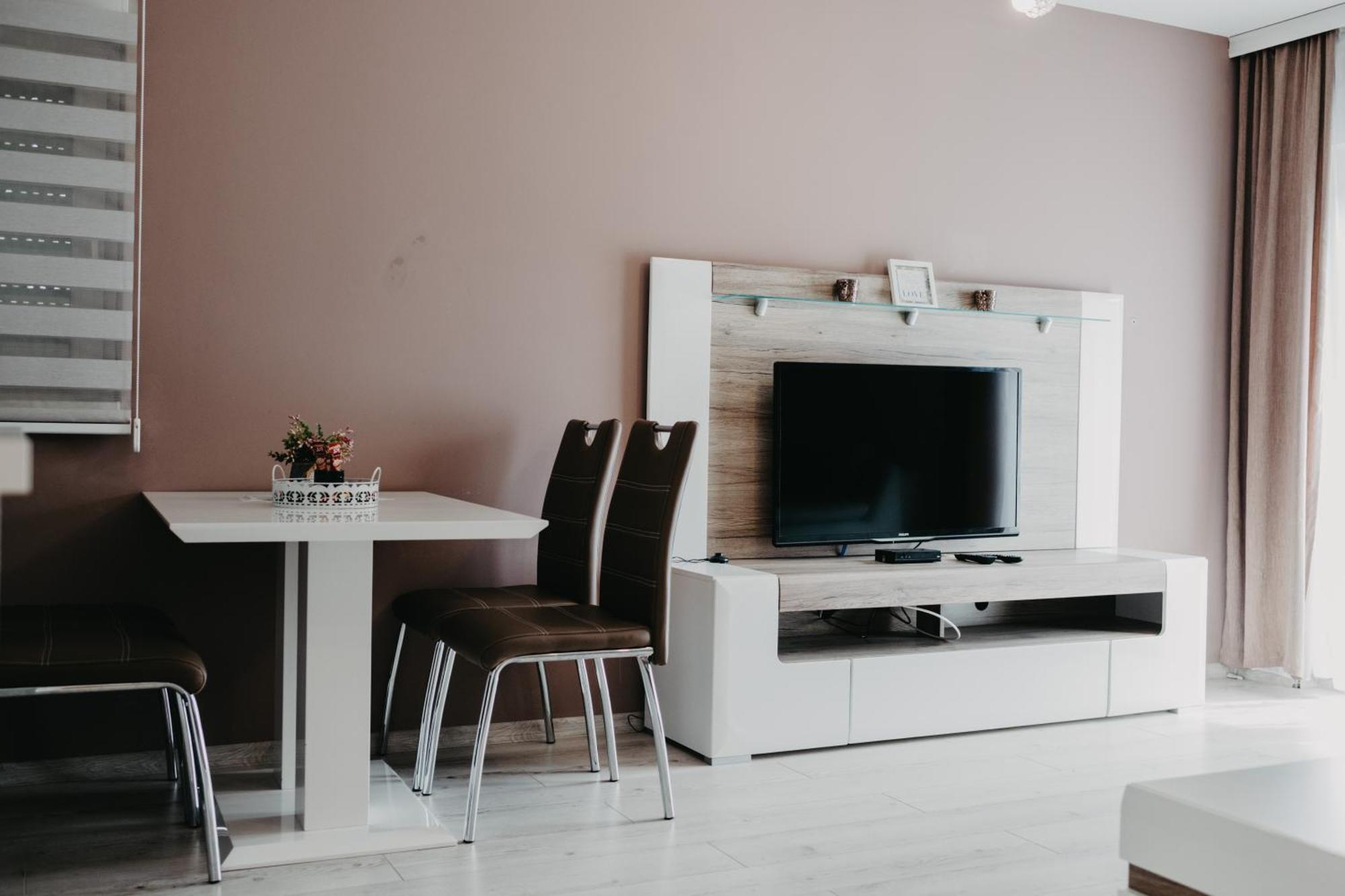 Modrica Prenociste Park B&B 외부 사진