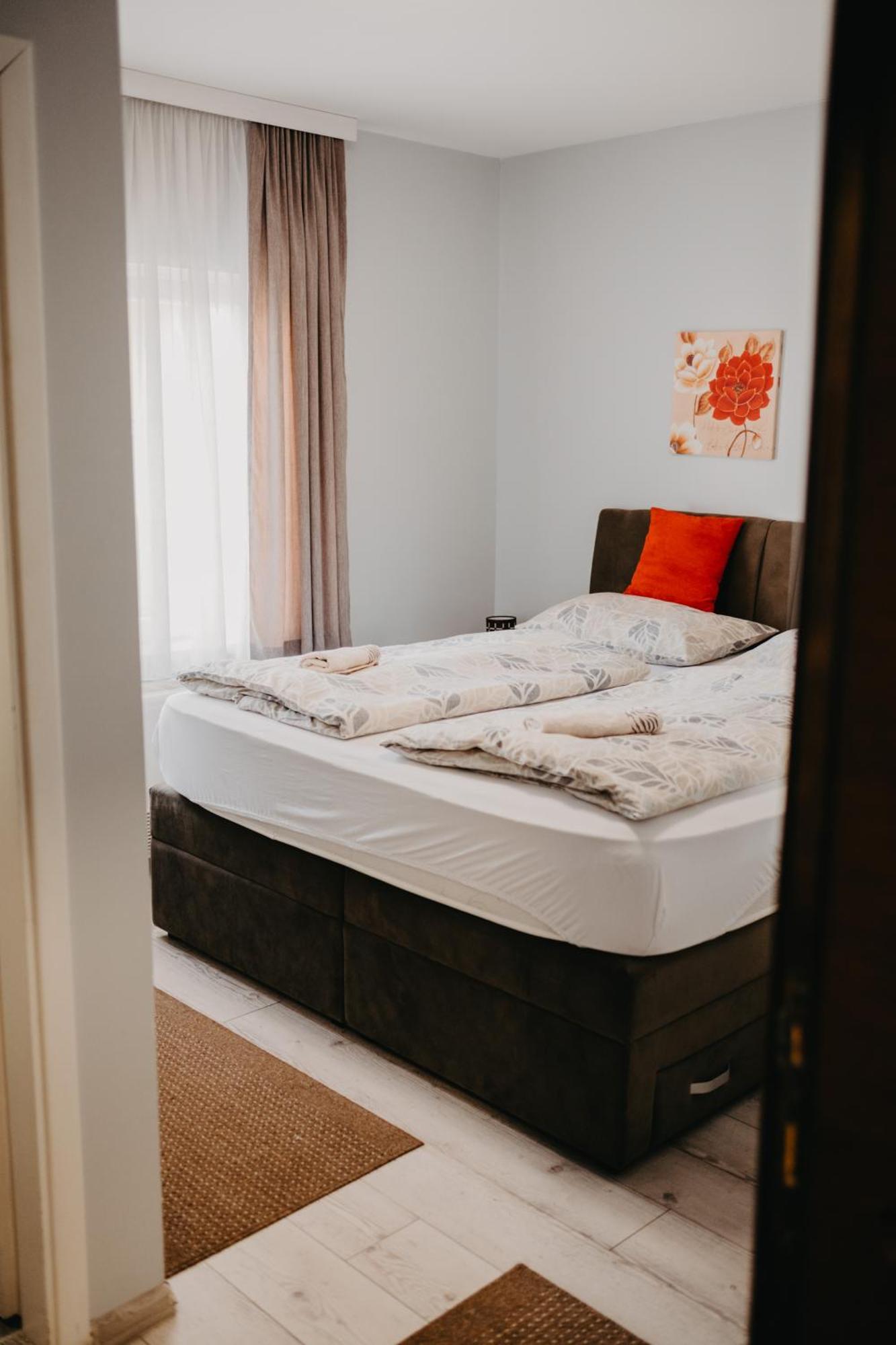 Modrica Prenociste Park B&B 외부 사진